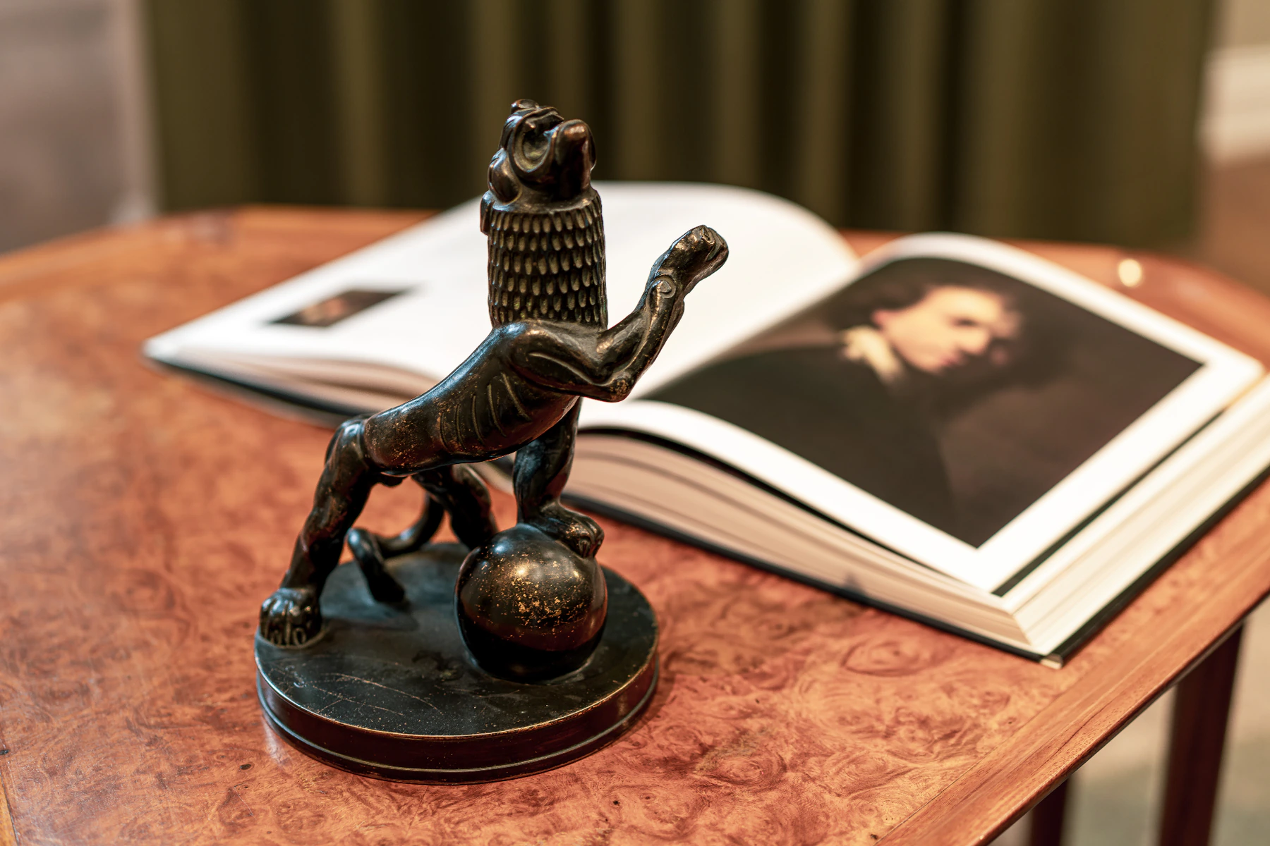 Valuations – BEXHED art, design and antiques